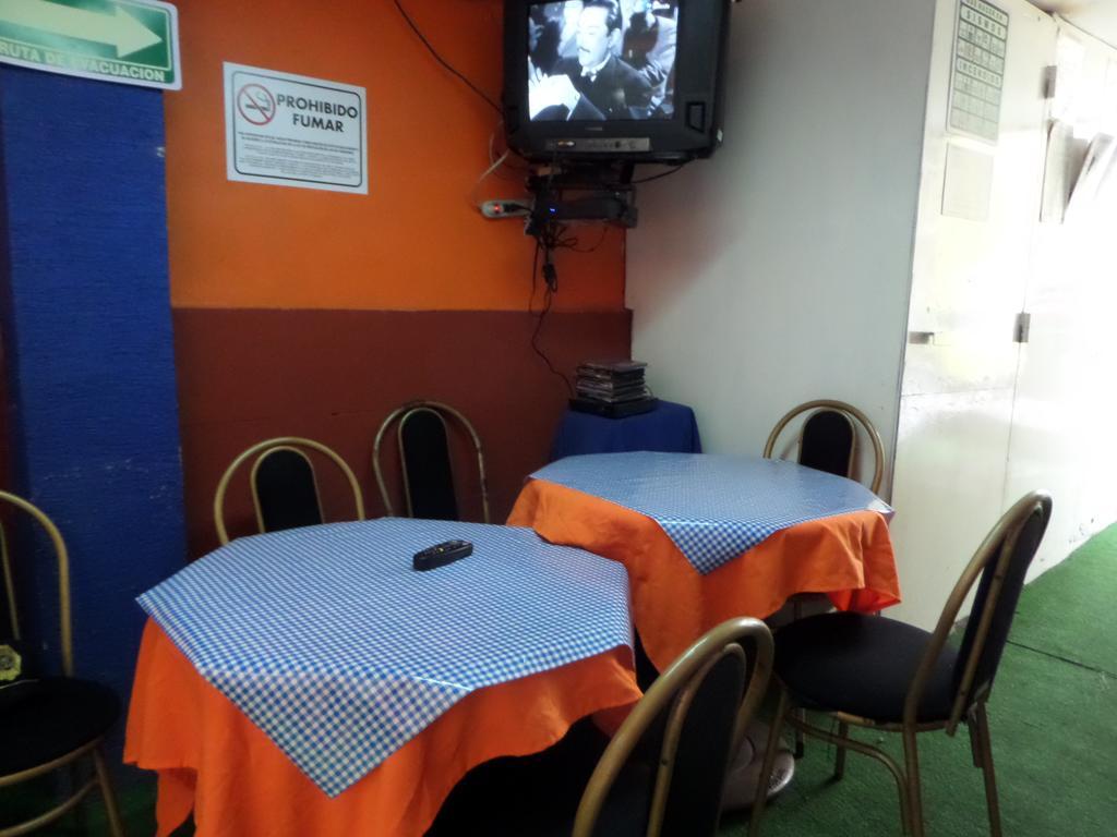 Hostel 399 Conejos Y Yo Мехико Экстерьер фото